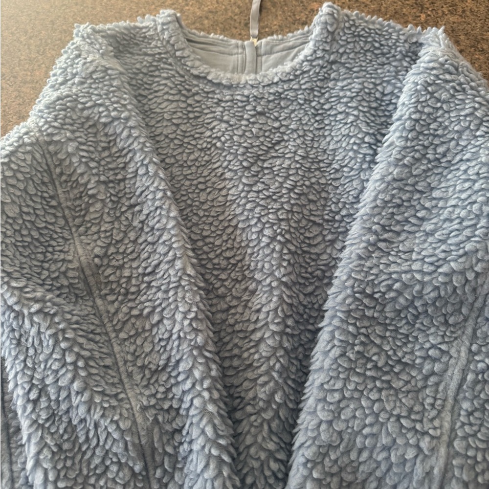 Lululemon Cozy Textured blue sweater